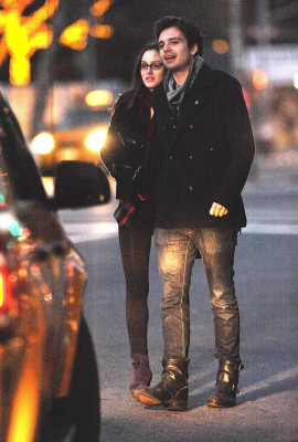 Sebastian Stan pic #817824