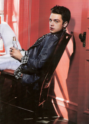 Sebastian Stan pic #390123