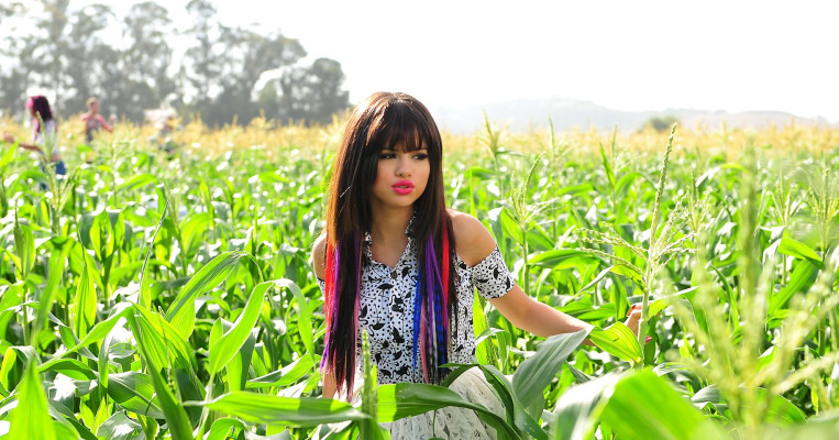 Selena Gomez pic #419204