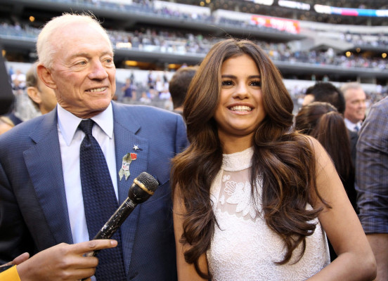 Selena Gomez pic #645439