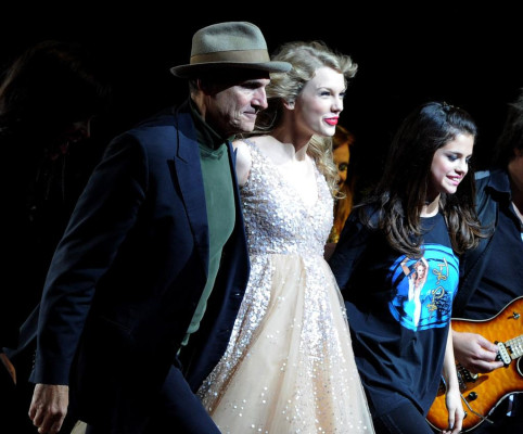 Selena Gomez pic #425144
