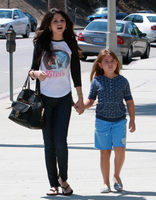 Selena Gomez pic #280669