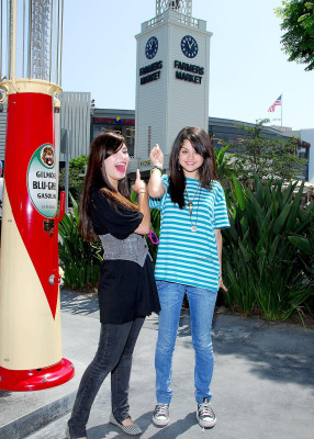 Selena Gomez pic #450996