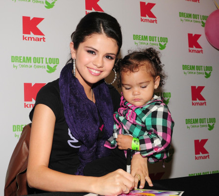 Selena Gomez pic #293051