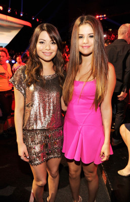 Selena Gomez pic #514874