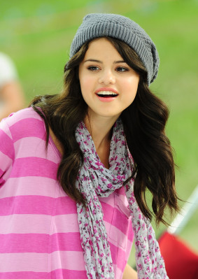 Selena Gomez pic #427100