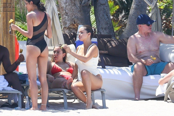Selena Gomez pic #1152489