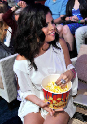 Selena Gomez pic #285747