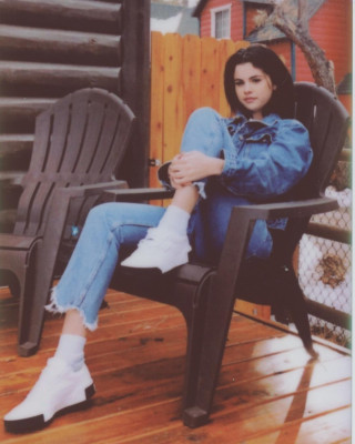 Selena Gomez pic #1100153