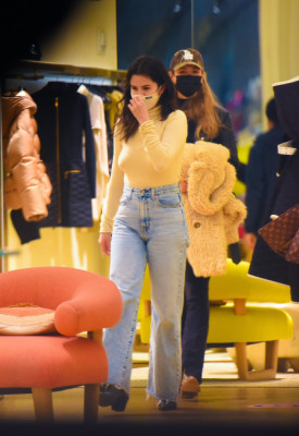 Selena Gomez pic #1247098