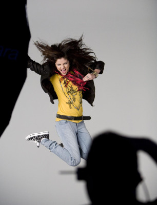 Selena Gomez pic #229443