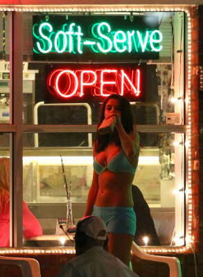 Selena Gomez pic #461095