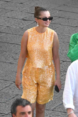 Selena Gomez pic #1309216