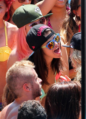 Selena Gomez pic #467395