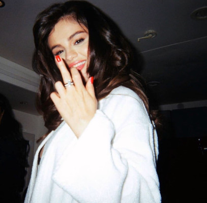 Selena Gomez pic #1217403