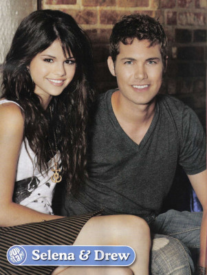 Selena Gomez pic #235759