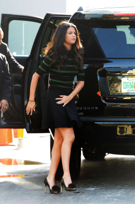 Selena Gomez pic #798255