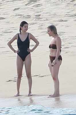 Selena Gomez pic #996141