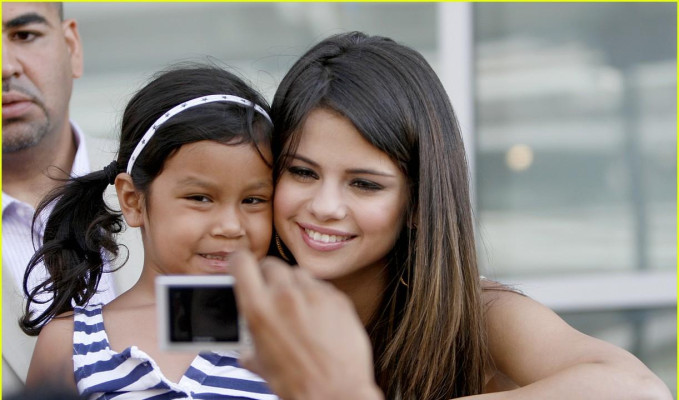 Selena Gomez pic #386697