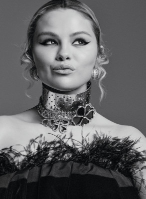 Selena Gomez pic #1259458