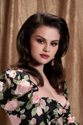 Selena Gomez pic #1249801