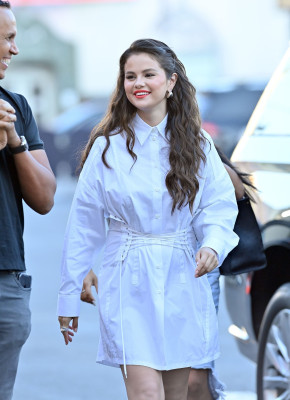 Selena Gomez pic #1306018