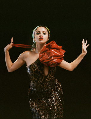 Selena Gomez pic #1308310