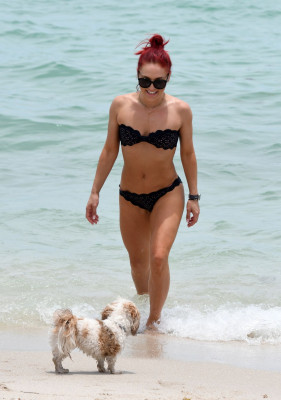 Sharna Burgess pic #1041851