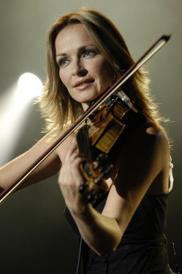 photo 13 in Sharon Corr gallery [id641753] 2013-10-24 00:00:00