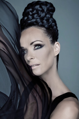 photo 19 in Sharon Corr gallery [id571103] 2013-01-28 00:00:00