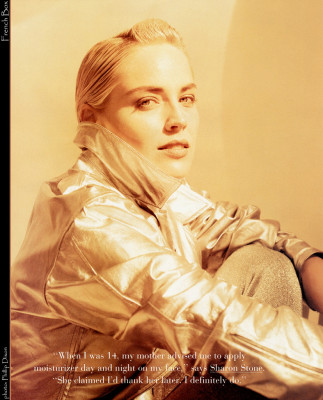 Sharon Stone pic #14642