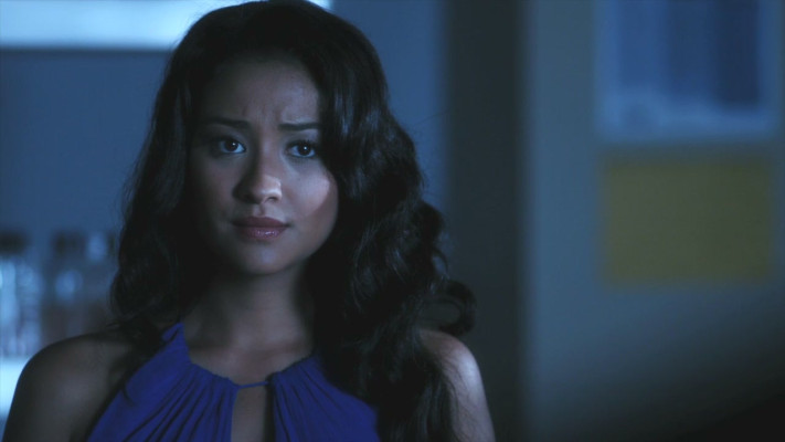Shay Mitchell pic #780461