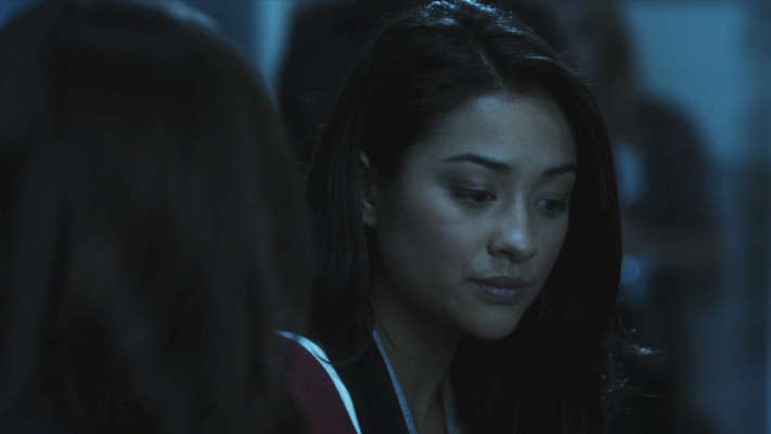 Shay Mitchell pic #787145