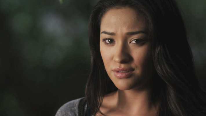 Shay Mitchell pic #785530