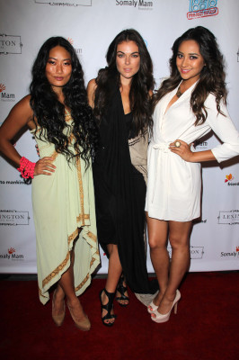 Shay Mitchell pic #525452