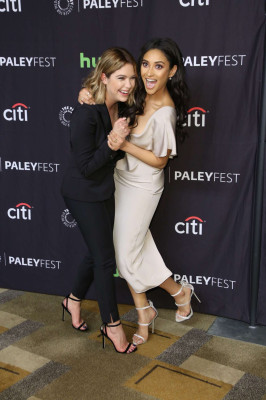 Shay Mitchell pic #919122