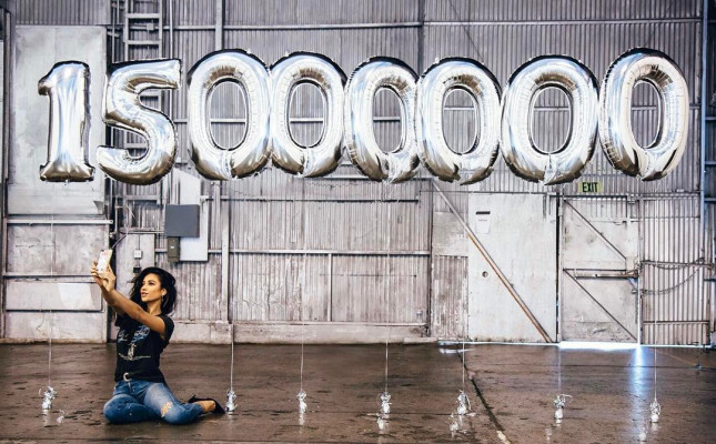 Shay Mitchell pic #904417