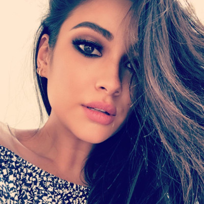 Shay Mitchell pic #840144