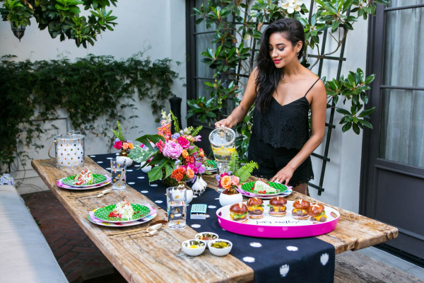 Shay Mitchell pic #796001