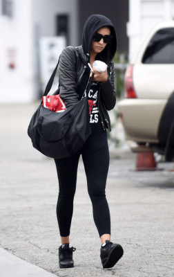 Shay Mitchell pic #838770