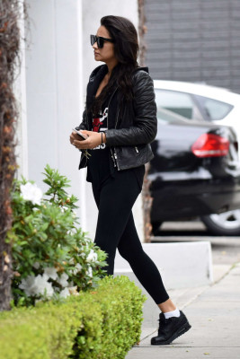 Shay Mitchell pic #838623