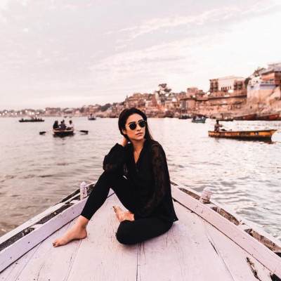 Shay Mitchell pic #982213