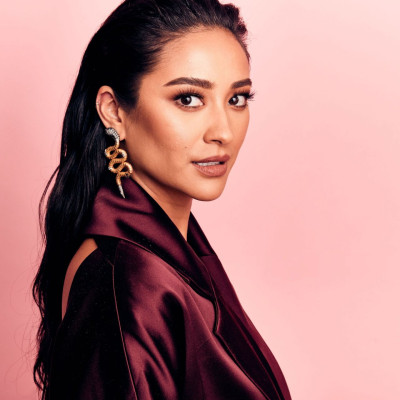 photo 25 in Shay Mitchell gallery [id1068141] 2018-09-19 00:00:00