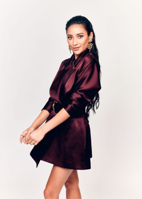 photo 4 in Shay Mitchell gallery [id1068263] 2018-09-19 00:00:00
