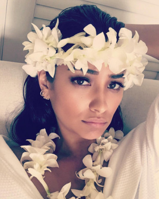 Shay Mitchell pic #838542
