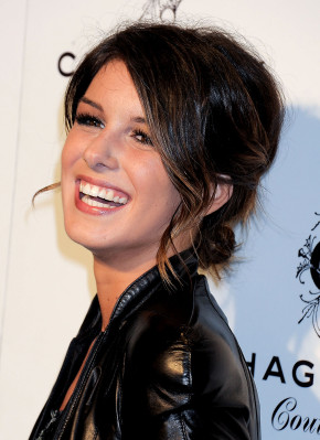 photo 4 in Shenae Grimes gallery [id254055] 2010-05-06 00:00:00