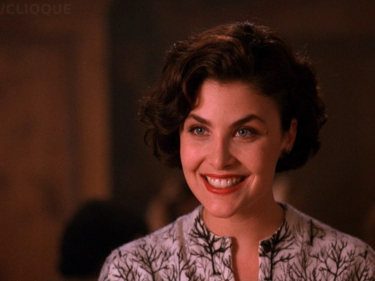 Sherilyn Fenn pic #911766
