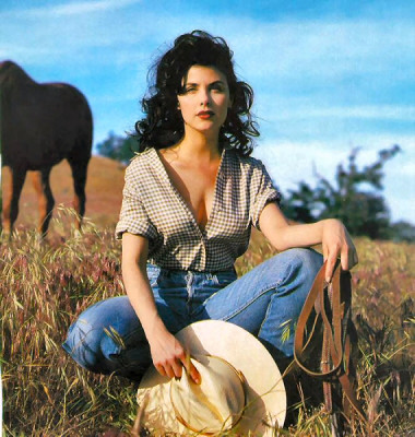 Sherilyn Fenn pic #69238