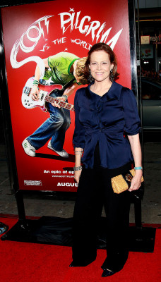 Sigourney Weaver pic #277435