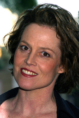 Sigourney Weaver pic #39770